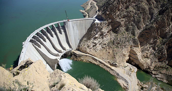 باران به ترمیم خشک‌سالی و سدها به مهار سیل فارس کمک کرد