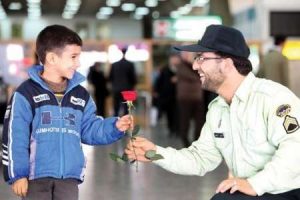 قضا زدایی پلیسی در قبال اطفال و نوجوانان بزهکار مطالعه تطبیقی نیوزیلند کانادا و ایران